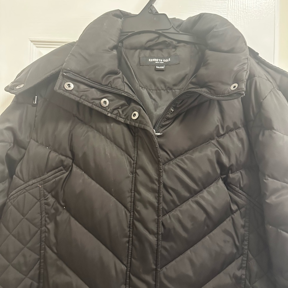 Kenneth Cole Women's Black Puffer Coat - Picture 3 of 5